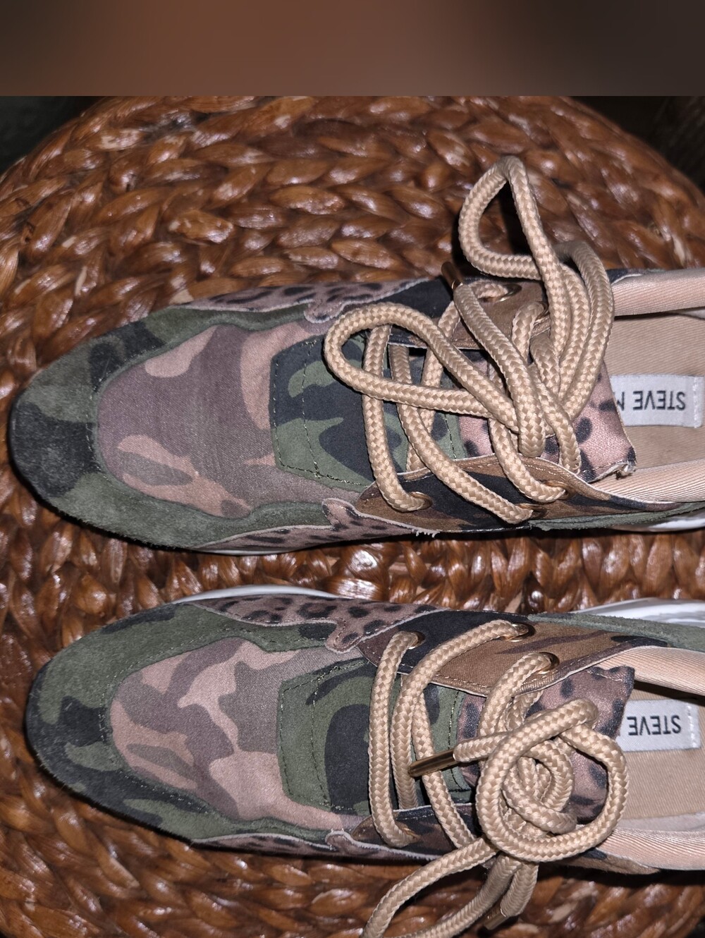 EUC Steve Madden Sz 7 Cliff Camo Leopard Print Sneakers in Olive Green - Picture 5 of 10